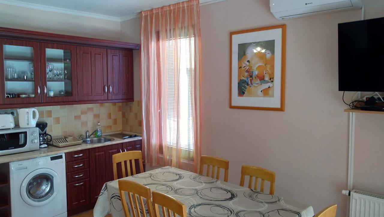 Jenny Apartman Шиофок Экстерьер фото