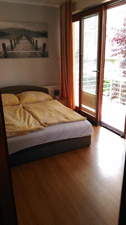 Jenny Apartman Шиофок Экстерьер фото